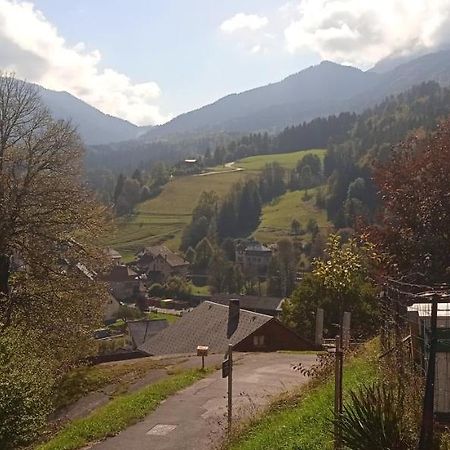 Le charmant somme - vue et terrasse privative Saint-Pierre-d'Entremont  Extérieur photo